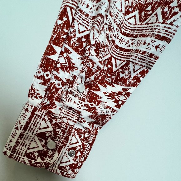 Cowboy Mens Horizontal Distressed Aztec Pearl Snap Button Down Longsleeved Shirt - Picture 5 of 8